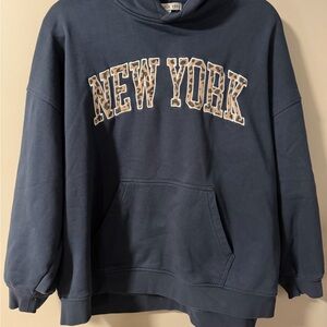 Buckle Fitz + Eddi Navy Pullover Hoodie